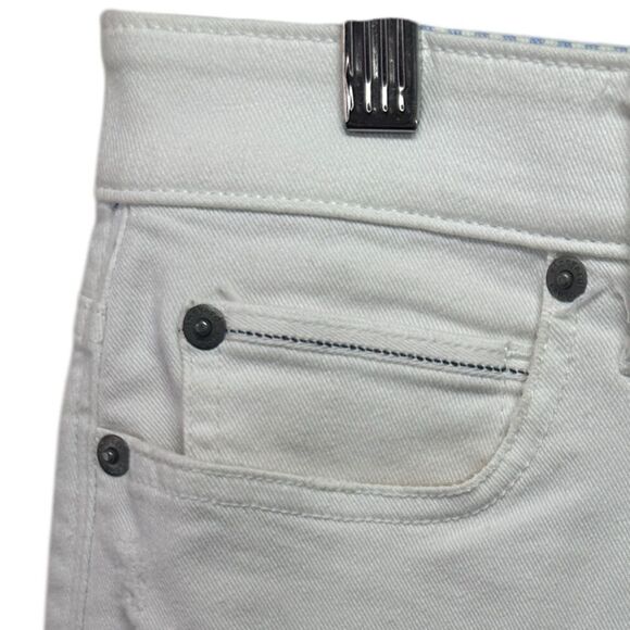 Vineyard Vines White Denim Skirt Size 4 - Picture 6 of 11